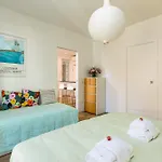 Vatican 10 Min Modern Apartment Ac, Wi-Fi, Netflix